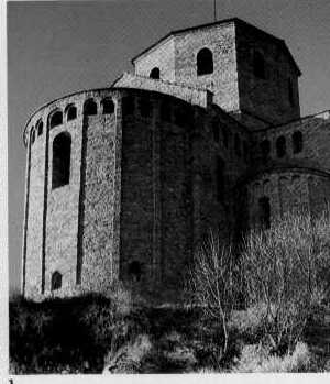 Els alumnes visiten les esgl&eacute;sies de Cardona i Manresa